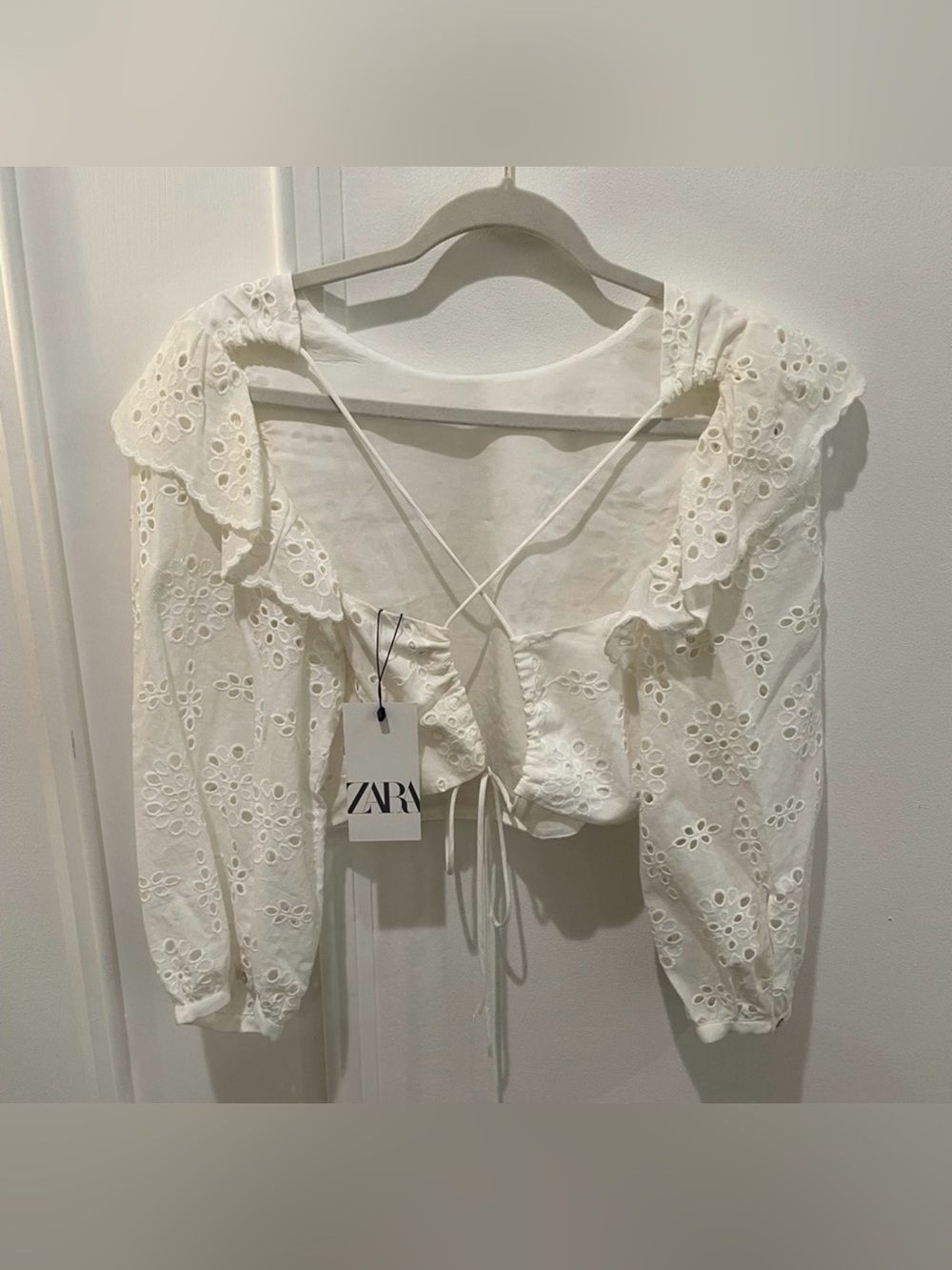 Zara Cream Eyelet Ruffle Tie-Back Blouse